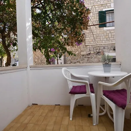 And Jakov Apartment
