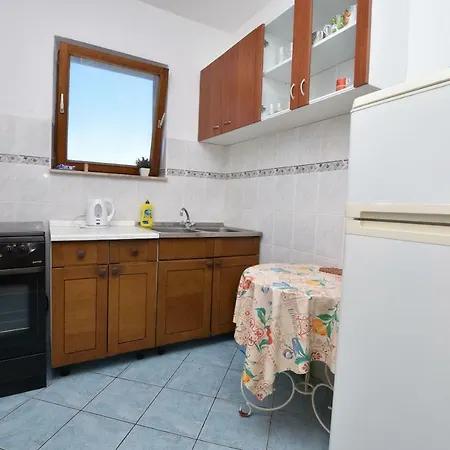 And Jakov * Primošten