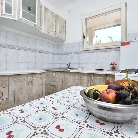 And Jakov Apartment