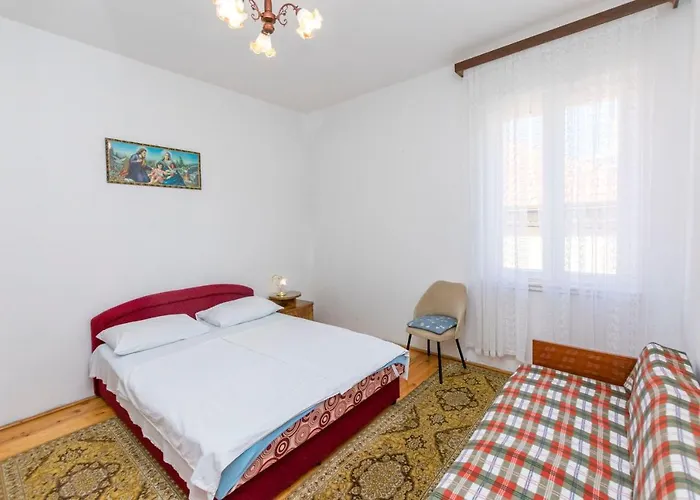 And Jakov פרימוסטן