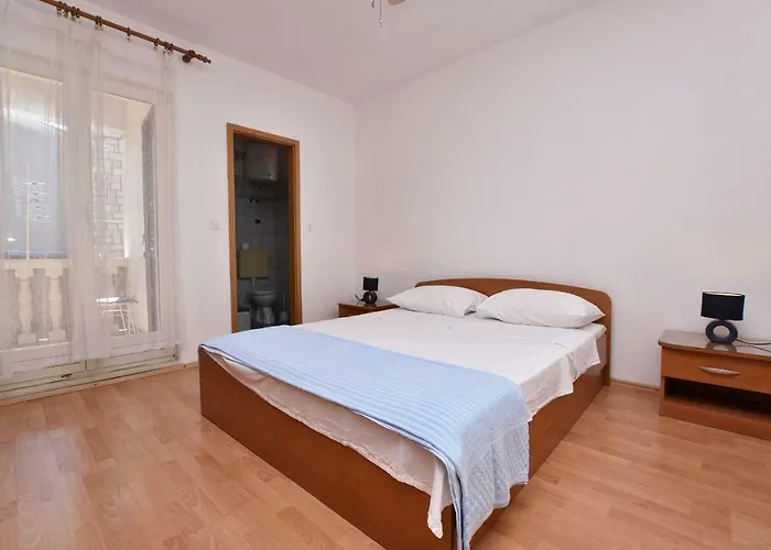 And Jakov Appartement *